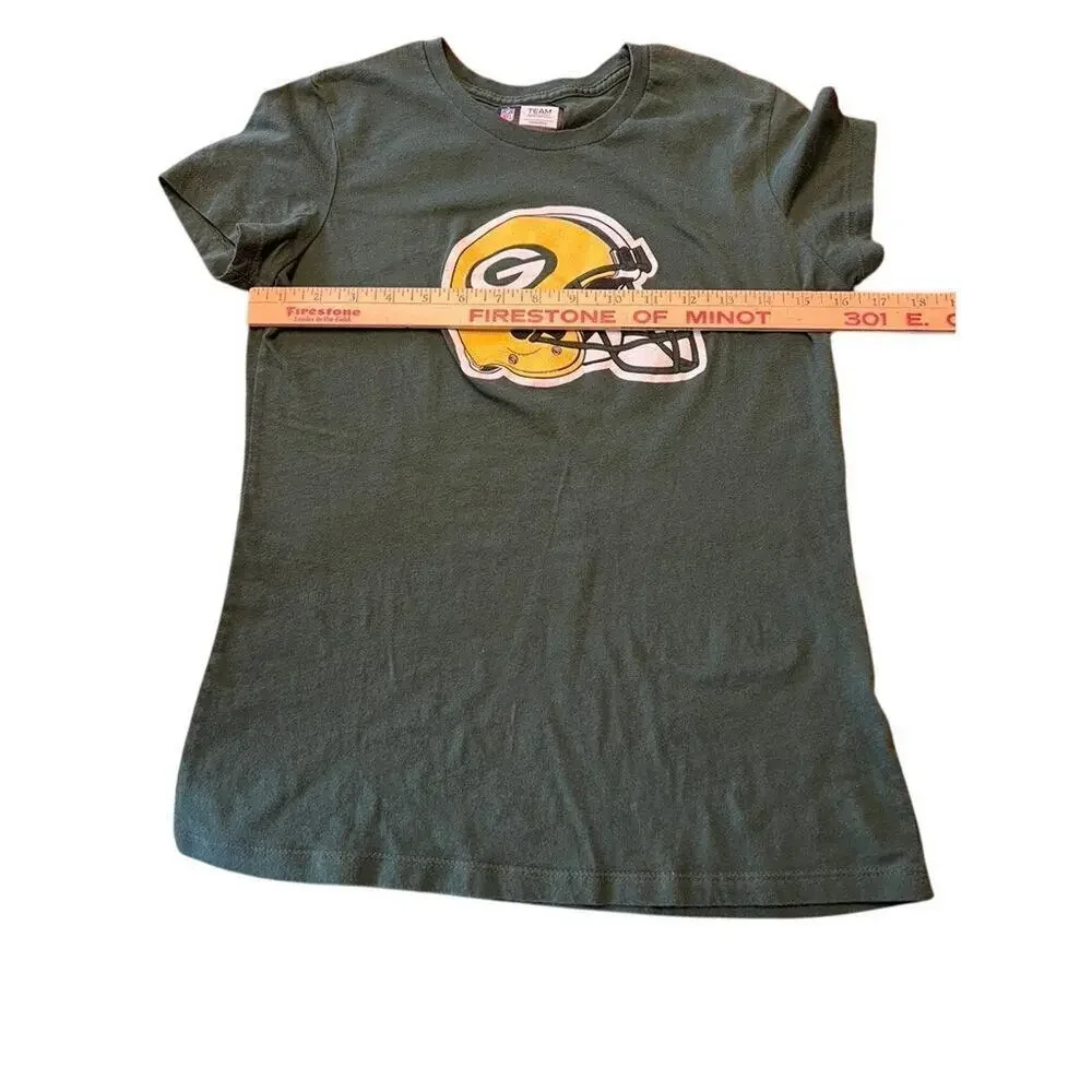 NFL Team Apparel women's S Green Bay Packers T-shirt, green short sleeves